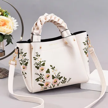2022 нова Мода тъкани писалки, дамски чанти цвете кошница чанта Бродирани бели дамски чанти Скъпа дамска чанта през рамо